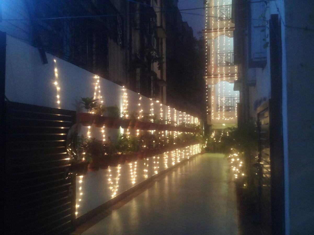 Oyo 662 Hotel Comfotel Kolkata Exterior photo